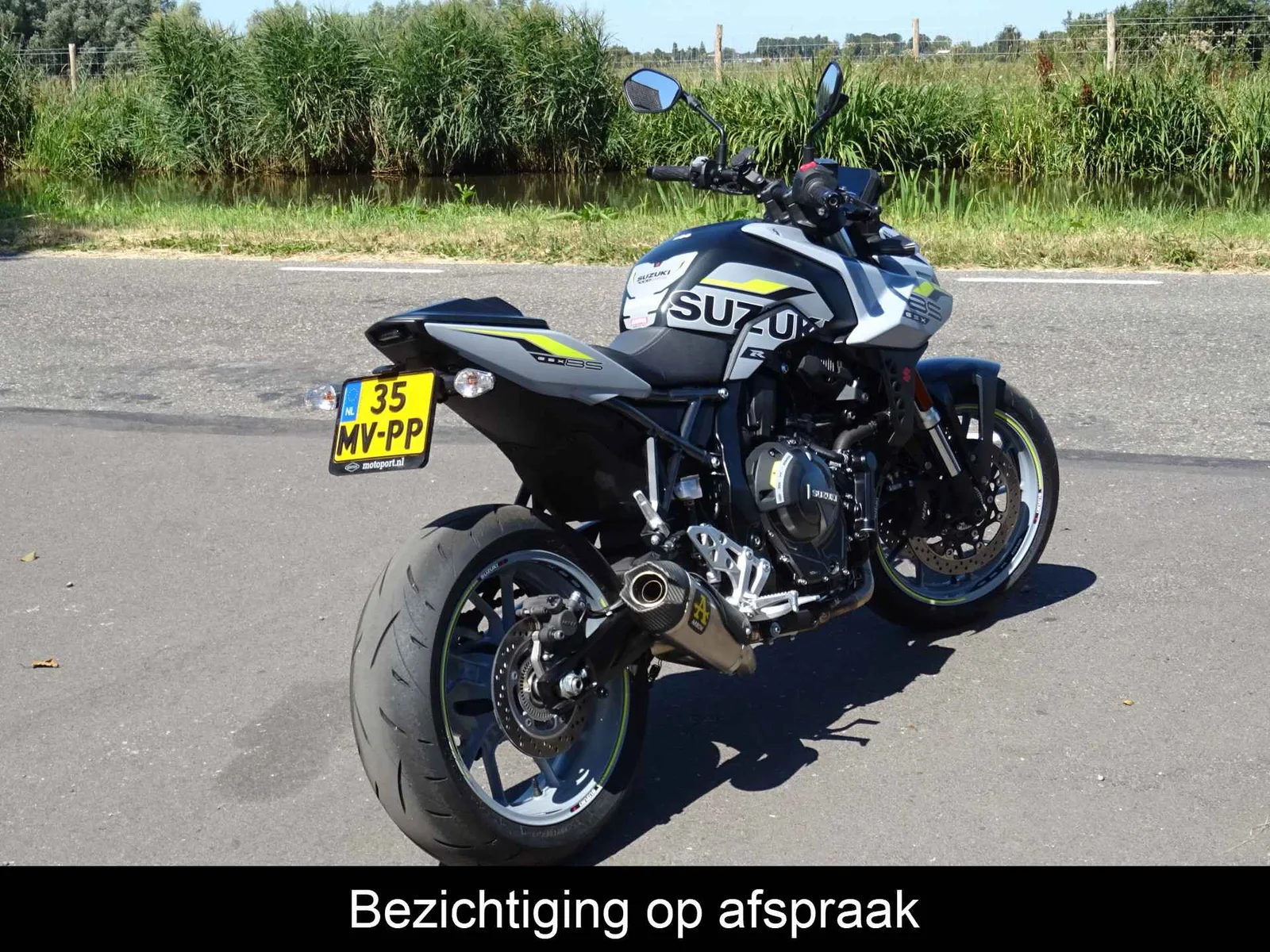 Suzuki GSX-8S (2024) — foto 1