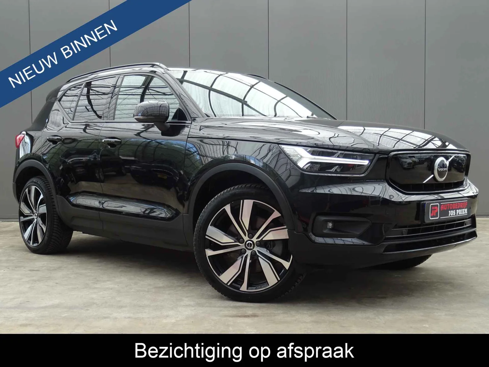 Volvo XC40 (2020) — foto 1
