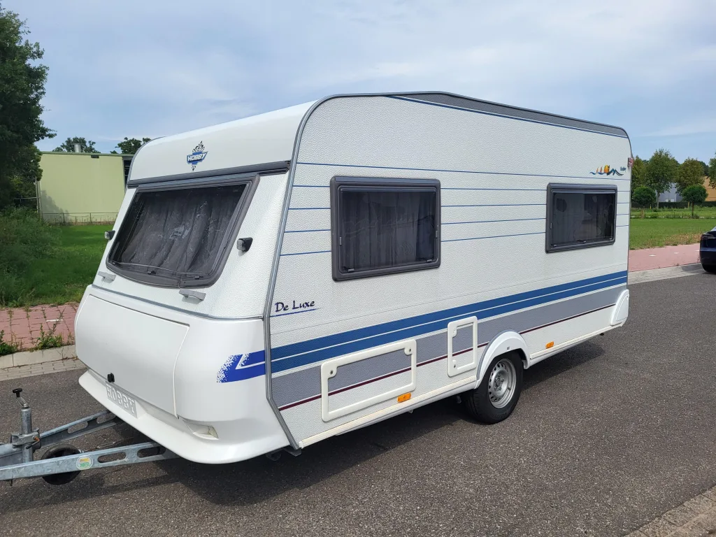 Hobby De Luxe (1998) — foto 1