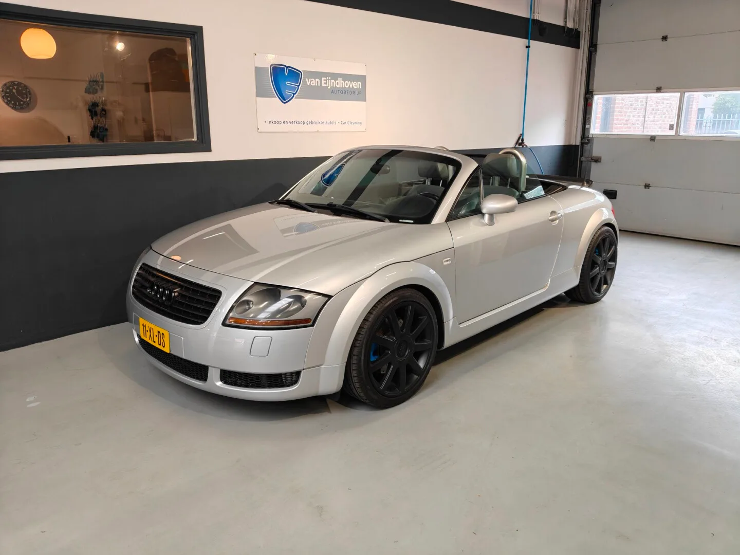 Audi TT (2000) — foto 1