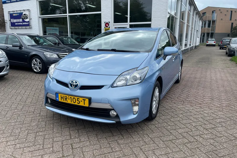 Toyota Prius (2015)