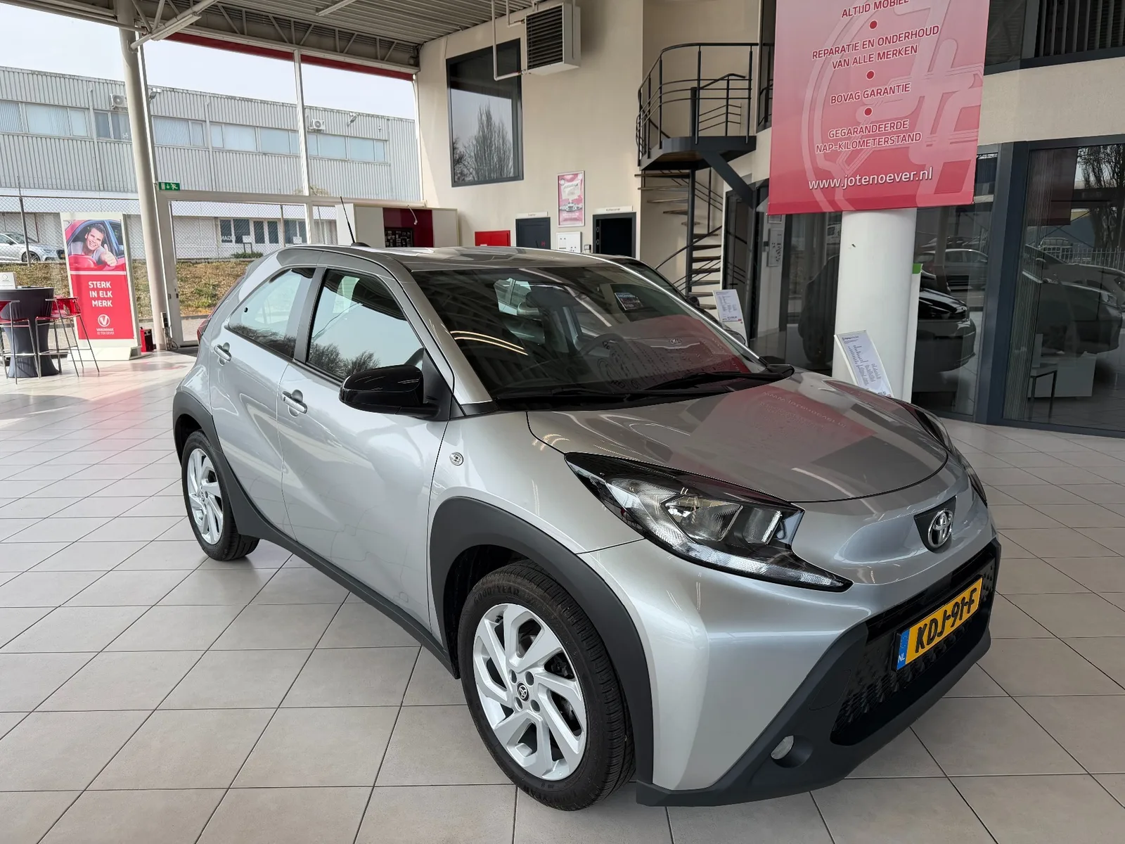 Toyota Aygo X (2022) — foto 1