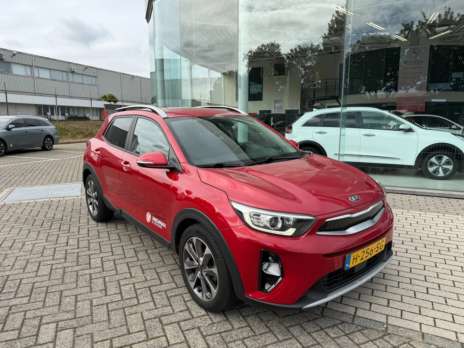 Kia Stonic (2020) — foto 1