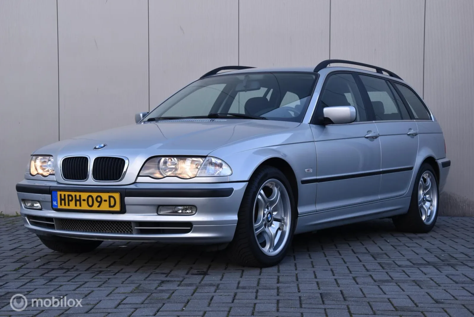 BMW 3-Serie (2001) — foto 1