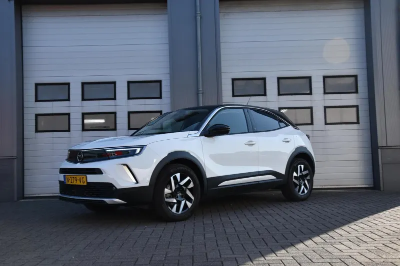 Opel Mokka-e (2022)