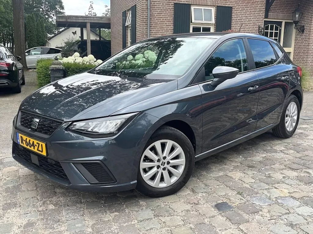 SEAT Ibiza (2023) — foto 1