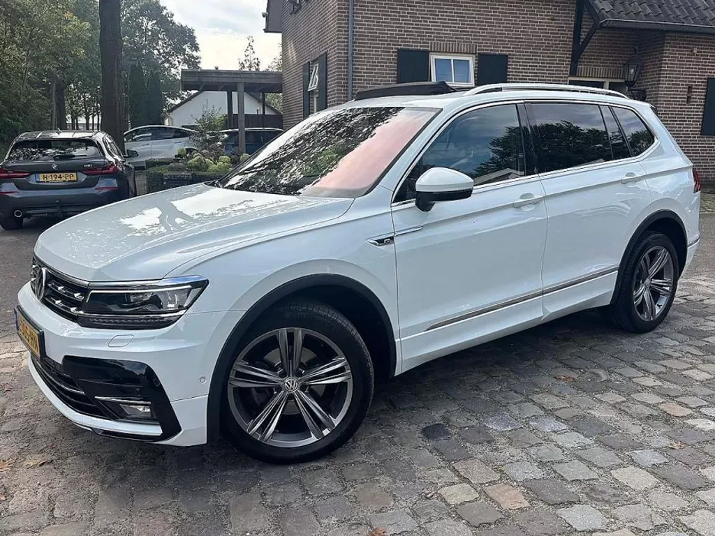 Volkswagen Tiguan All-Space (2021) — foto 1