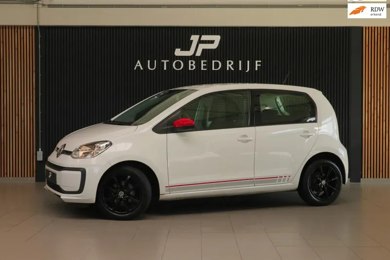 Volkswagen Up! (2016)