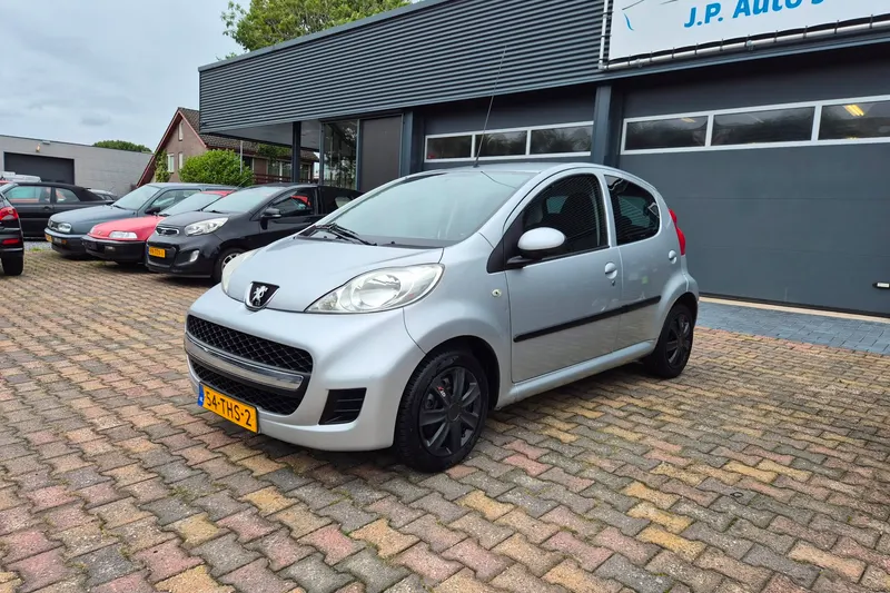 Peugeot 107 (2012)