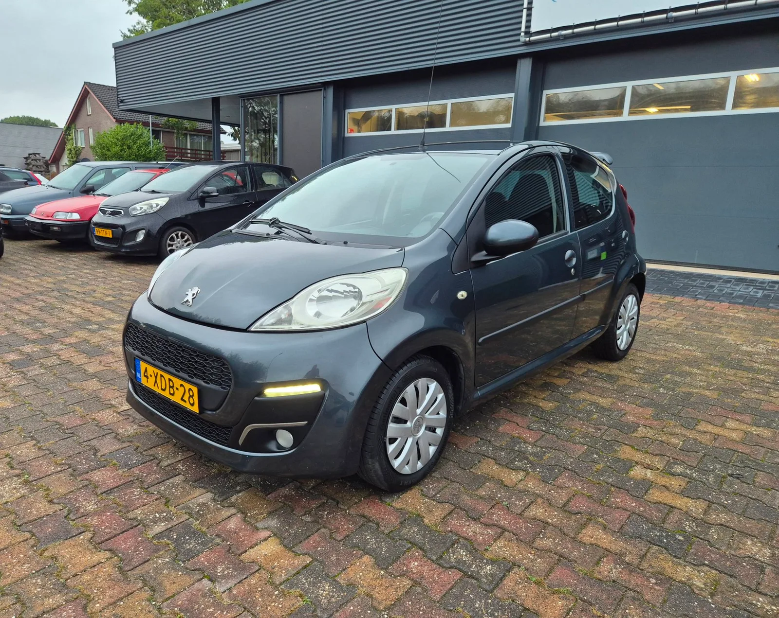Peugeot 107 (2014) — foto 1
