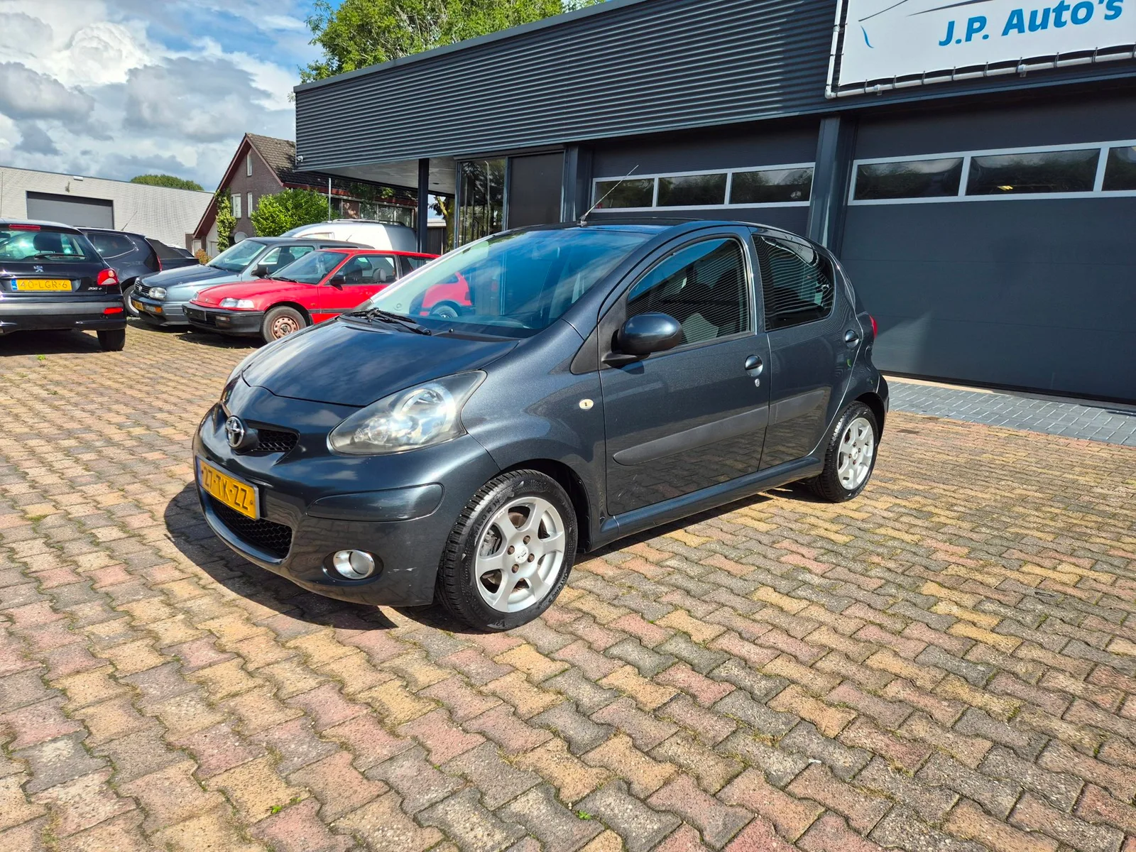 Toyota Aygo (2006) — foto 1