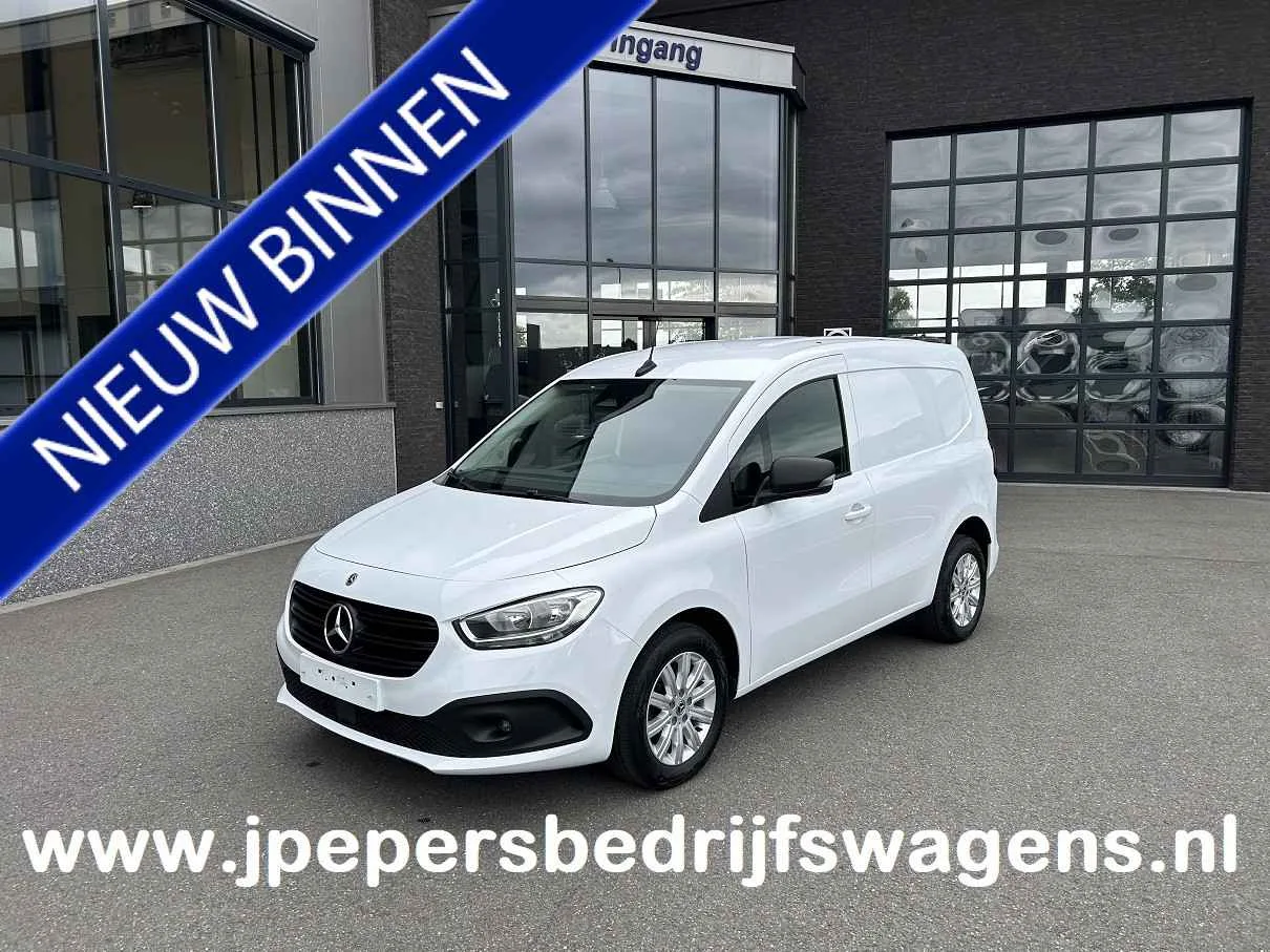 Mercedes-Benz Citan (2023) — foto 1