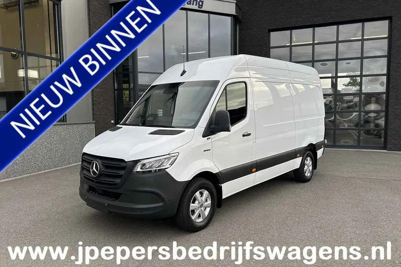 Mercedes-Benz eSprinter (2024)