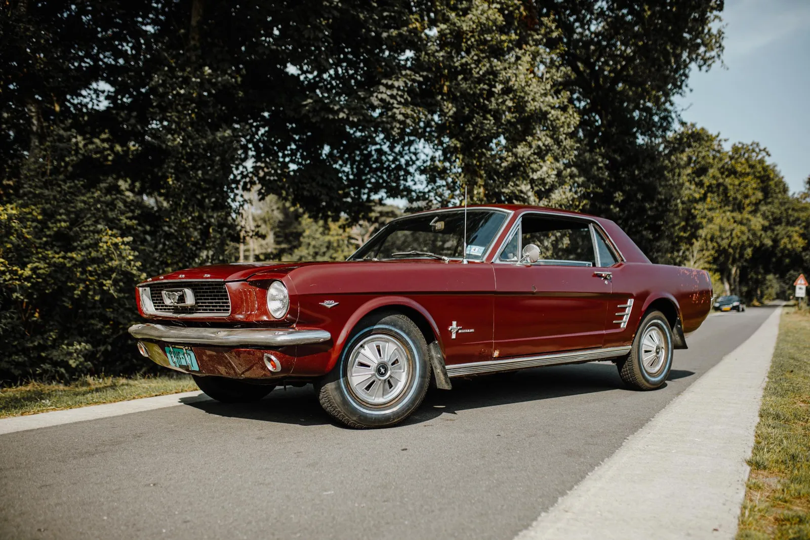 Ford Mustang (1966) — foto 1