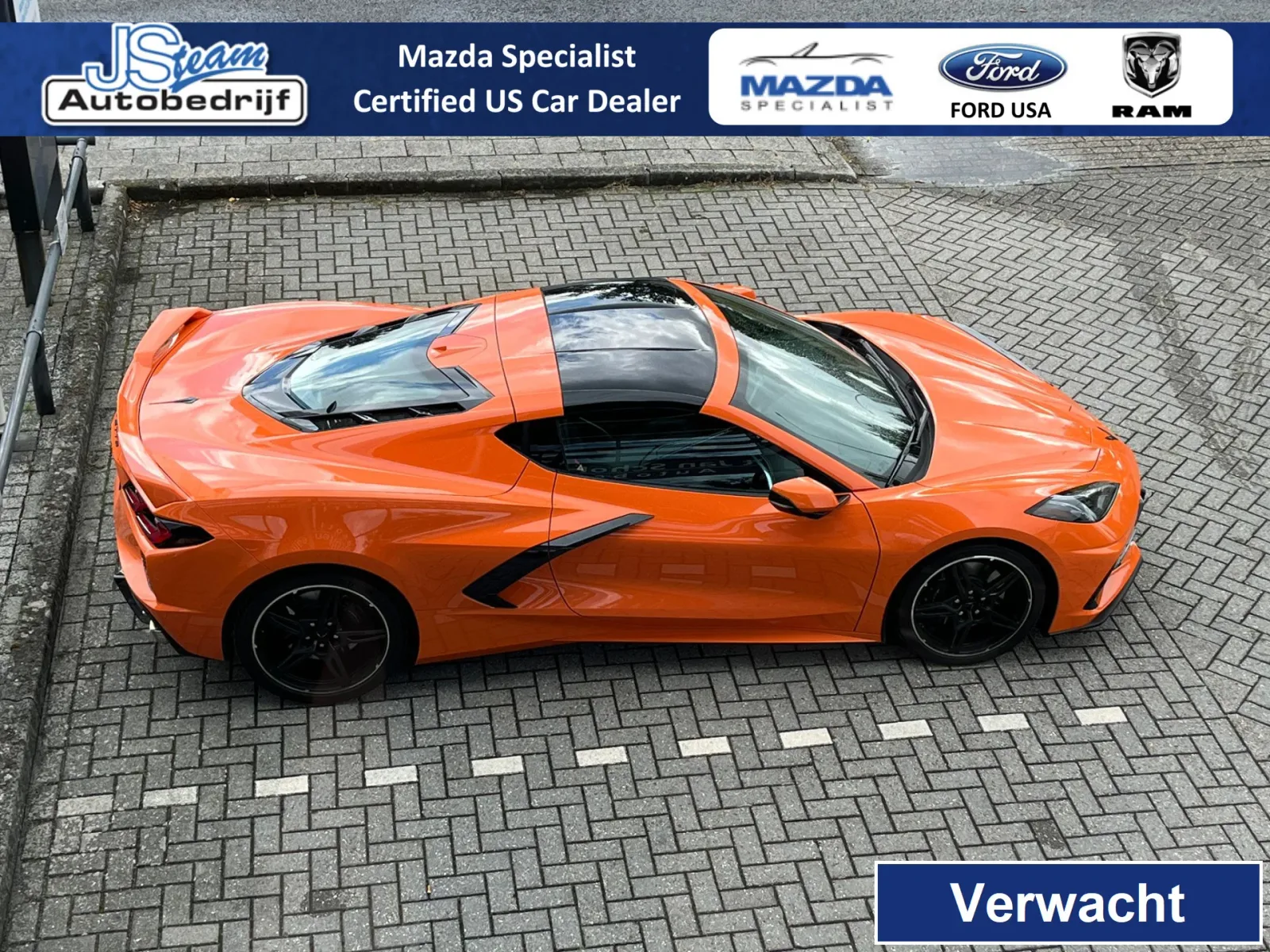 Chevrolet Corvette (2023) — foto 1