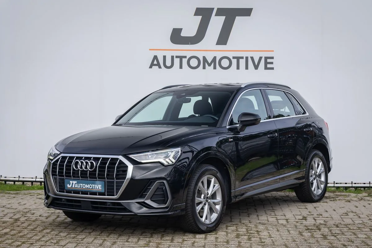 Audi Q3 (2021) — foto 1