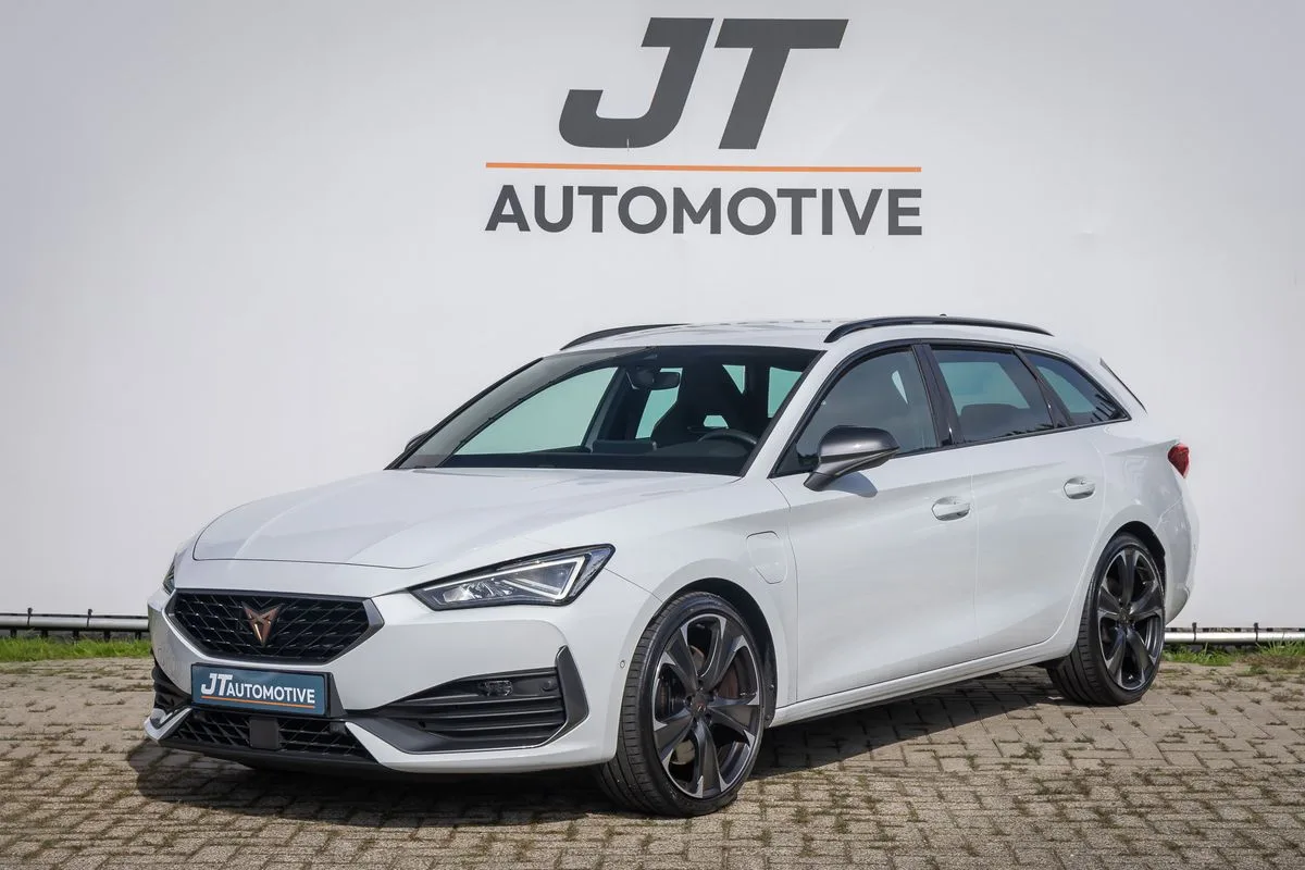 CUPRA Leon Sportstourer (2022) — foto 1