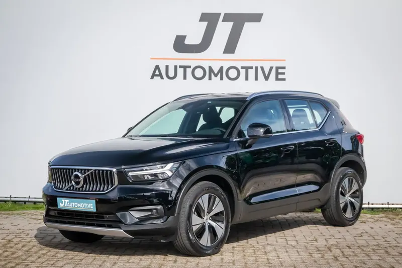 Volvo XC40 (2021)