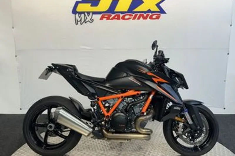 KTM 1390 Super Duke R EVO (2025)