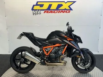 KTM 1390 Super Duke R EVO (2025) — foto 1