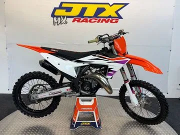 KTM 125 SX (2024) — foto 1