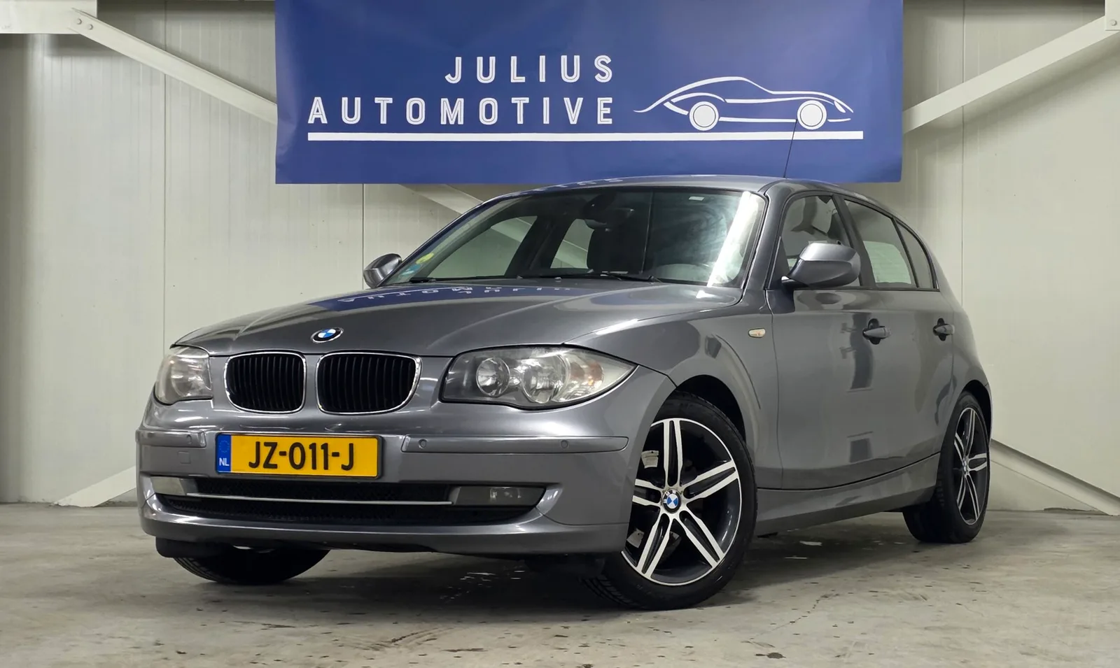 BMW 1-Serie (2011) — foto 1