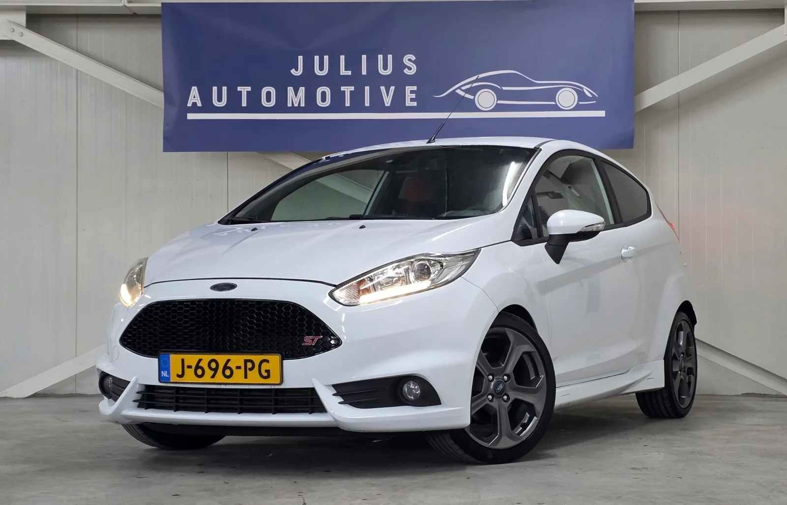Ford Fiesta (2015) — foto 1