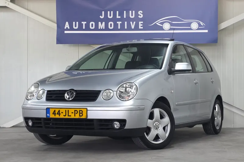 Volkswagen Polo (2002)