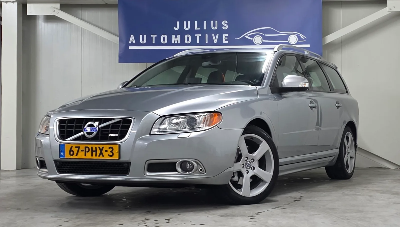 Volvo V70 (2011) — foto 1