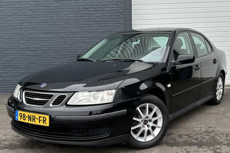 Saab 9-3 (2004)
