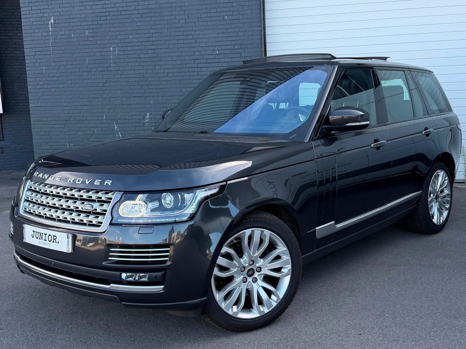 Land Rover Range Rover (2017) — foto 1