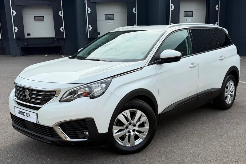 Peugeot 5008 (2019)