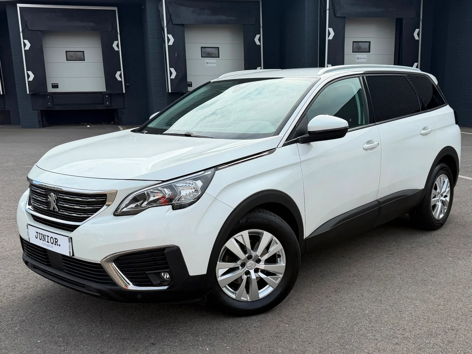 Peugeot 5008 (2019) — foto 1