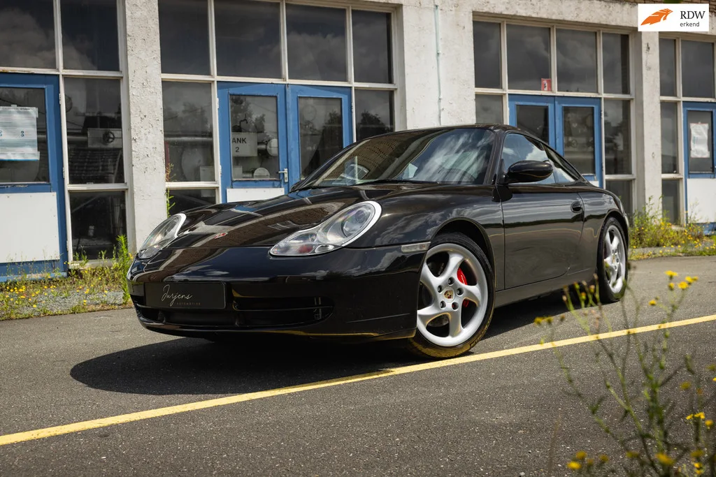 Porsche 911 (1999) — foto 1