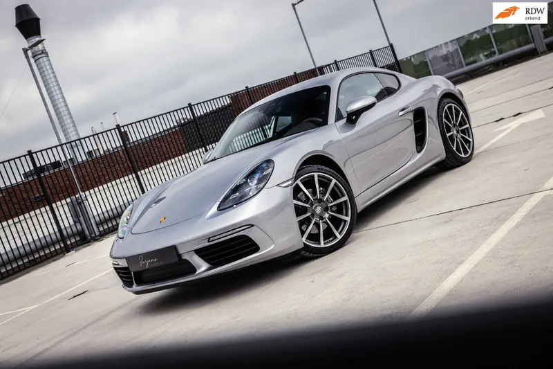 Porsche 718 Cayman (2017)