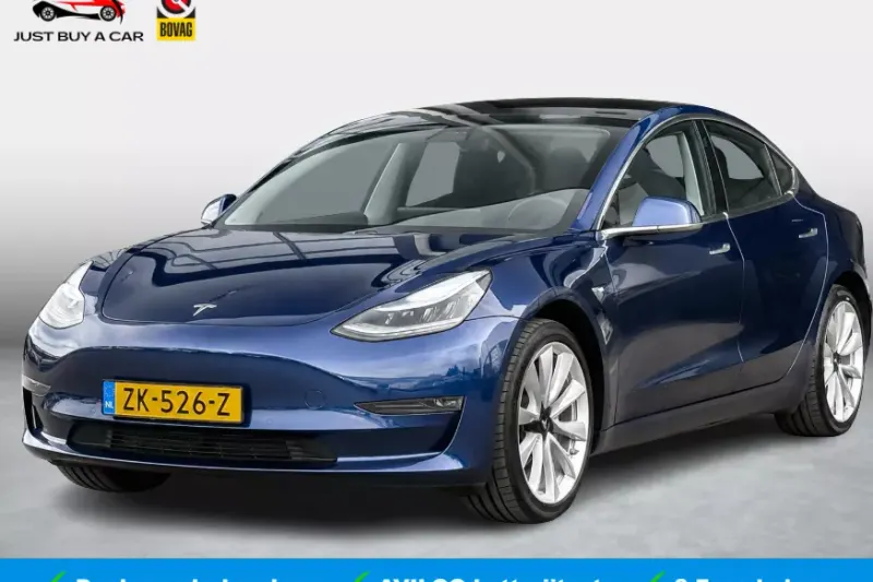 Tesla Model 3 (2019)