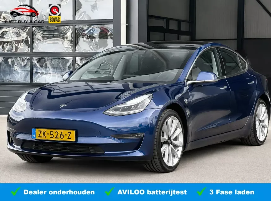 Tesla Model 3 (2019) — foto 1