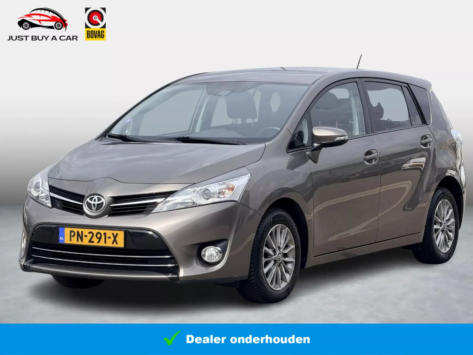 Toyota Verso (2017) — foto 1
