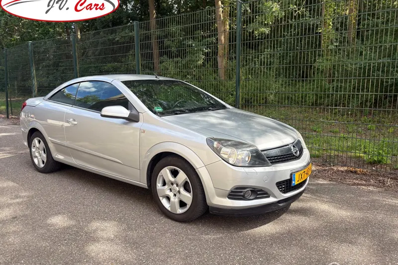 Opel Astra Twin Top (2008)