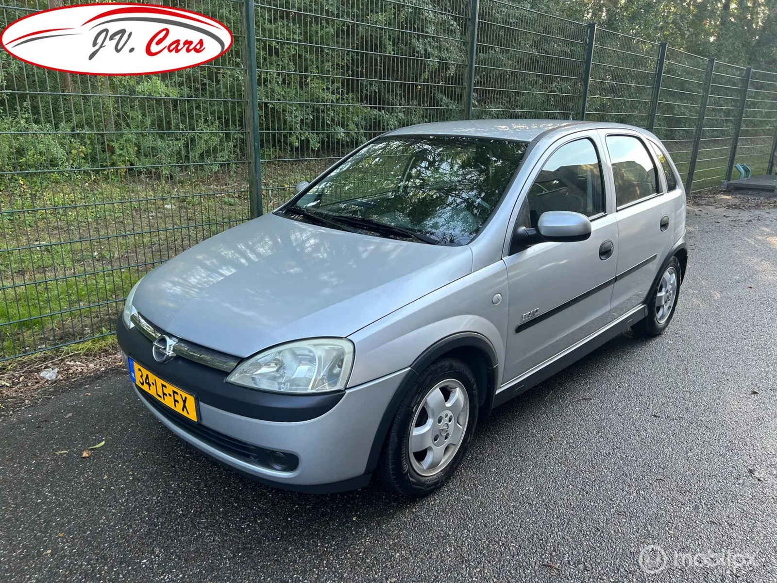 Opel Corsa (2002) — foto 1