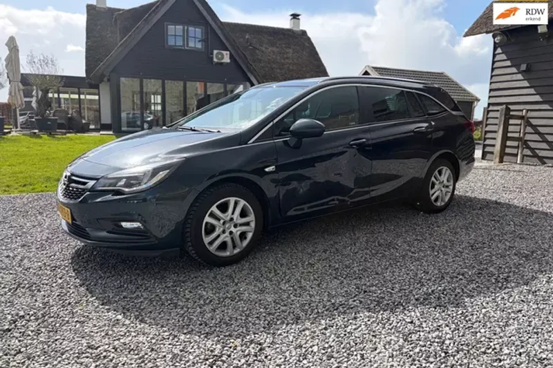 Opel Astra (2018)