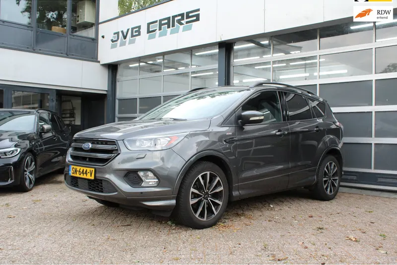Ford Kuga (2016)