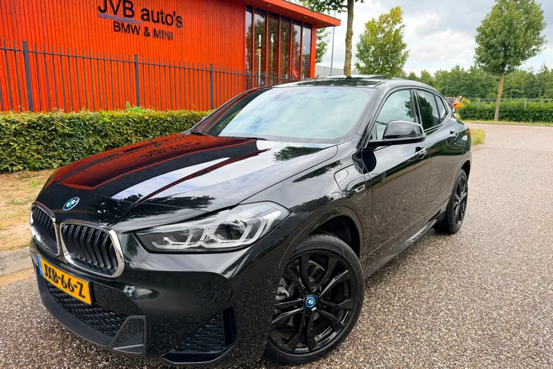 BMW X2 (2022)