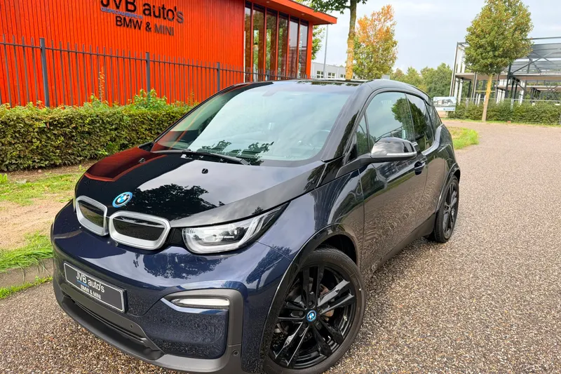 BMW i3 (2022)
