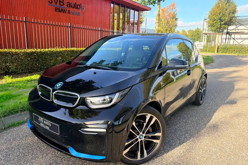 BMW i3 (2022)