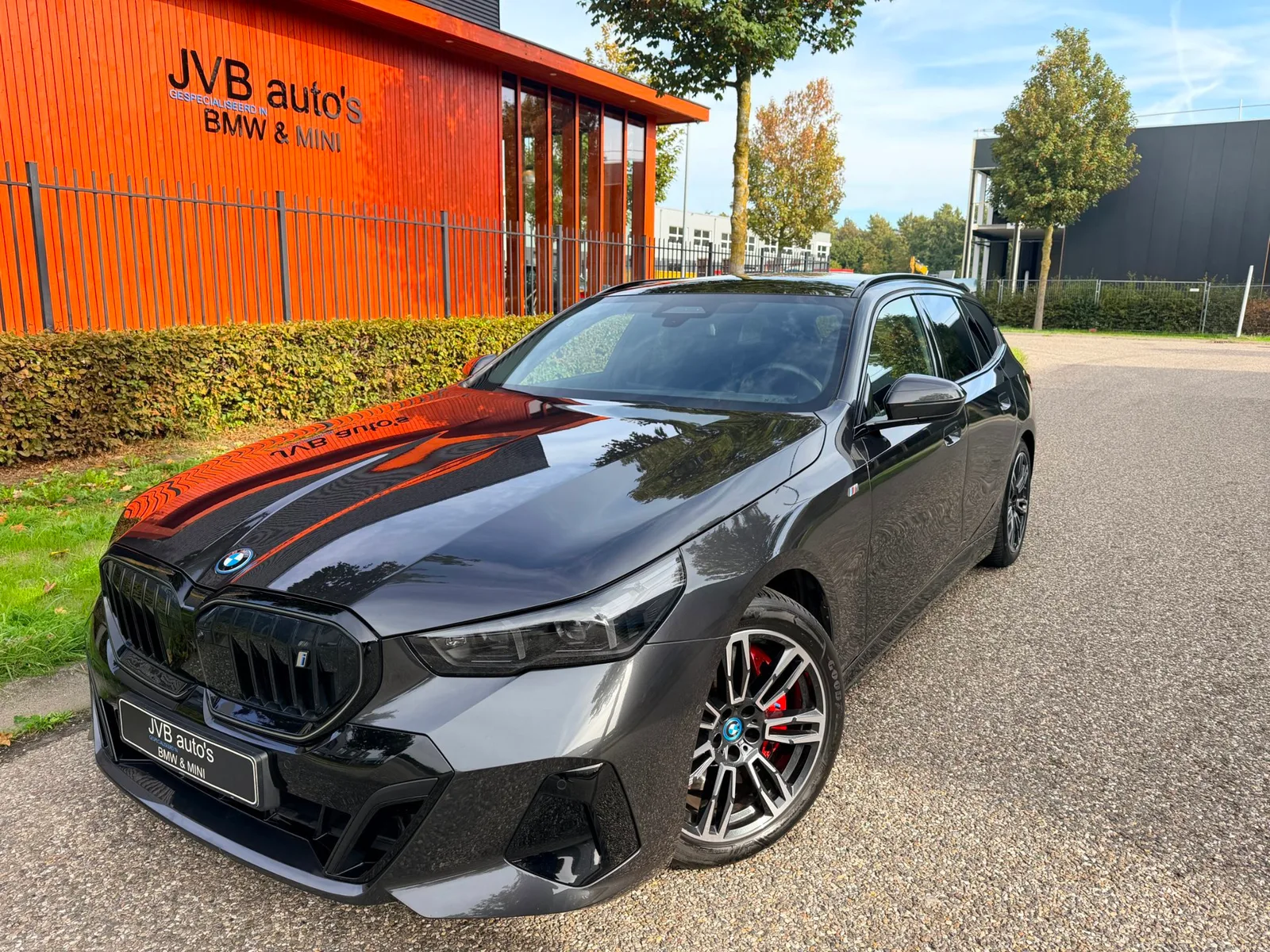 BMW i5 (2025) — foto 1