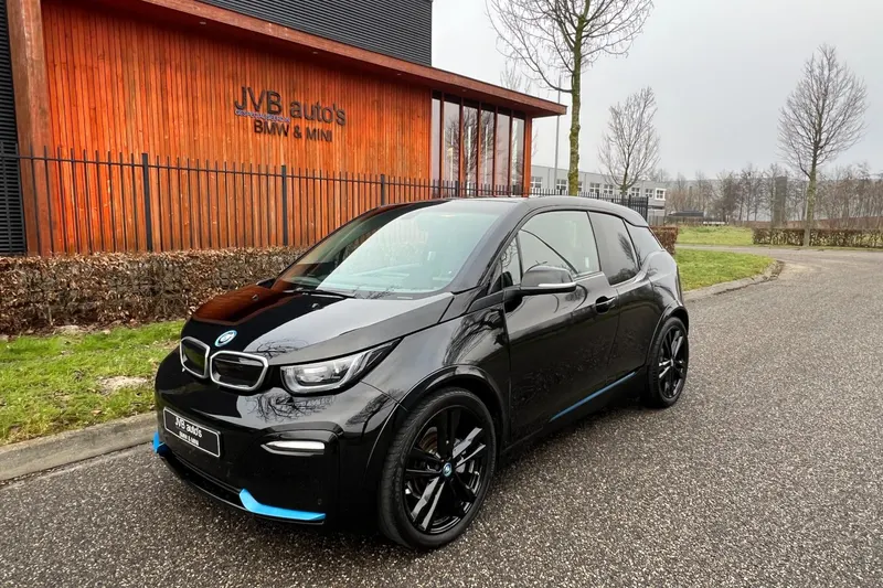 BMW i3 (2022)