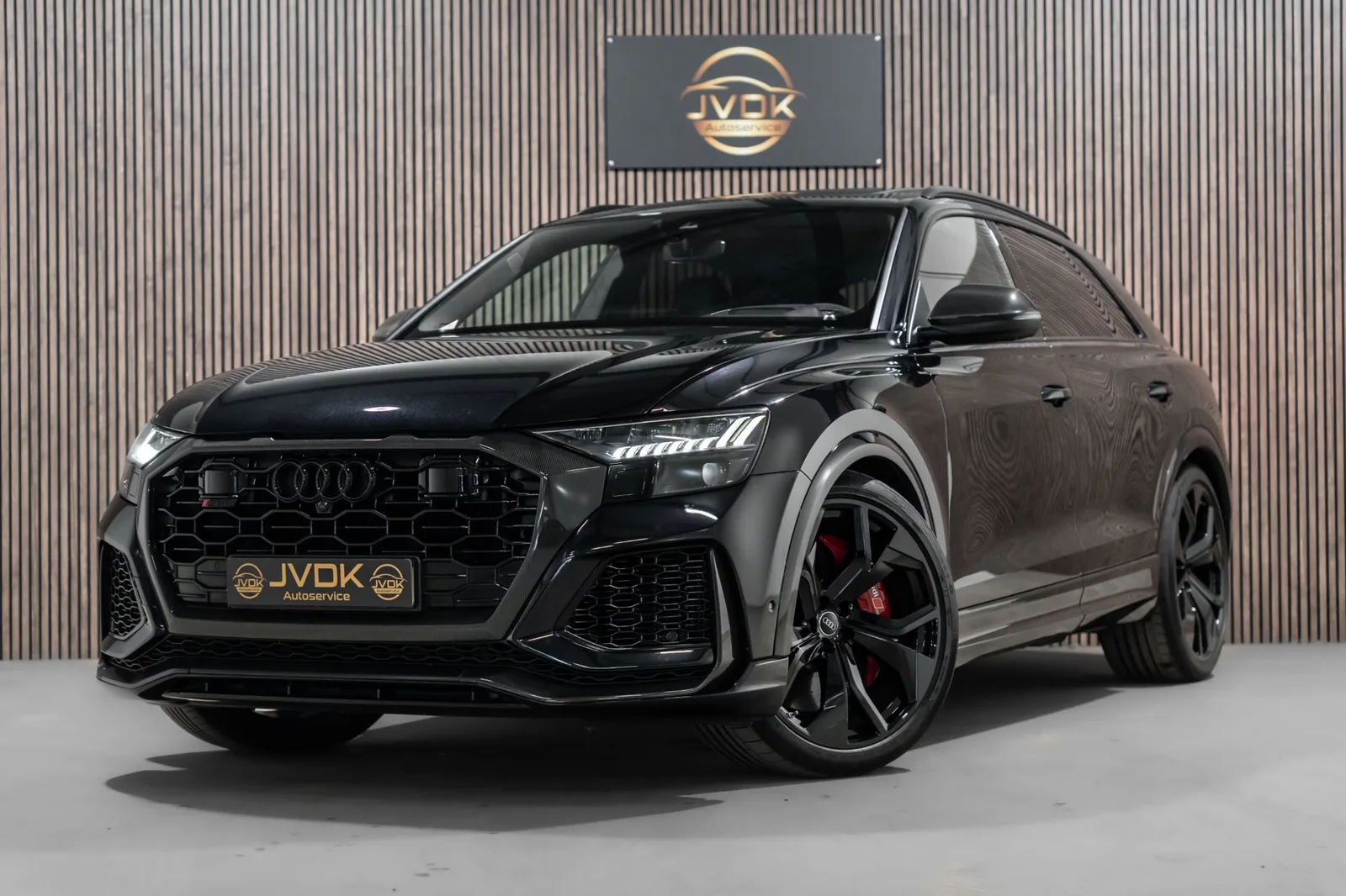 Audi Q8 (2020) — foto 1