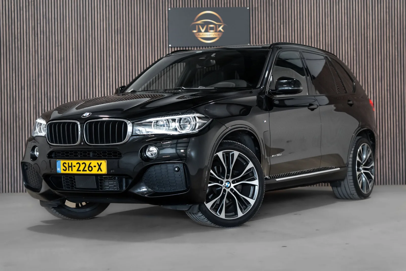 BMW X5 (2018) — foto 1