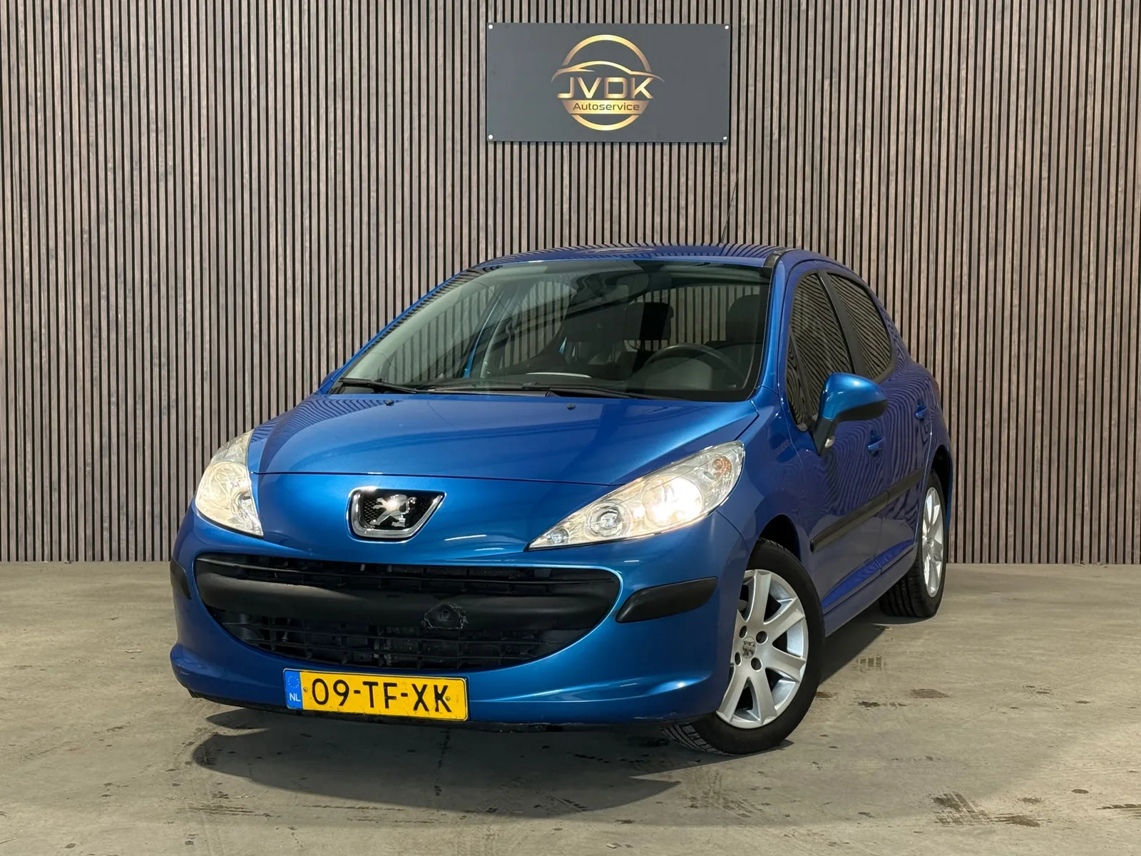 Peugeot 207 (2006) — foto 1